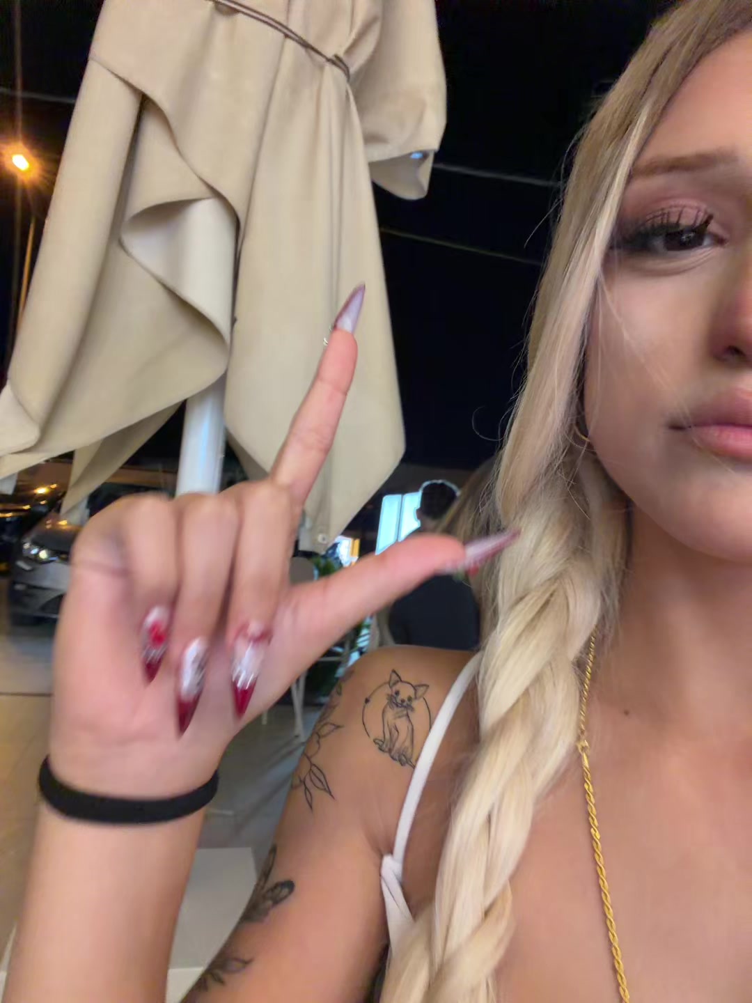 @Redbullul