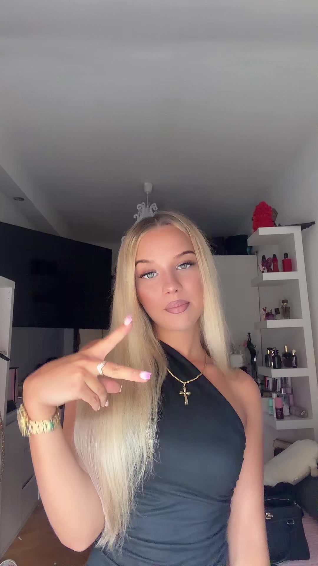 @zuzia