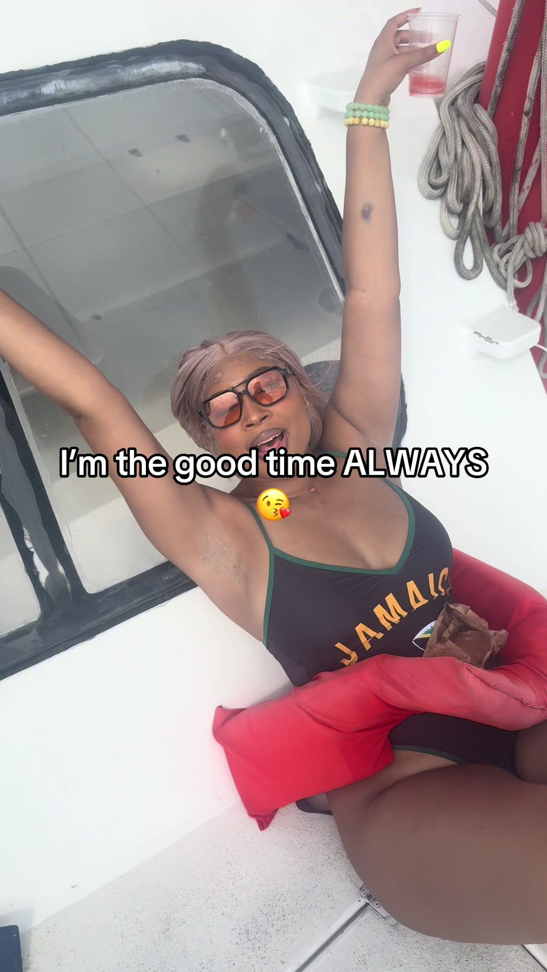 @QweenQweezy