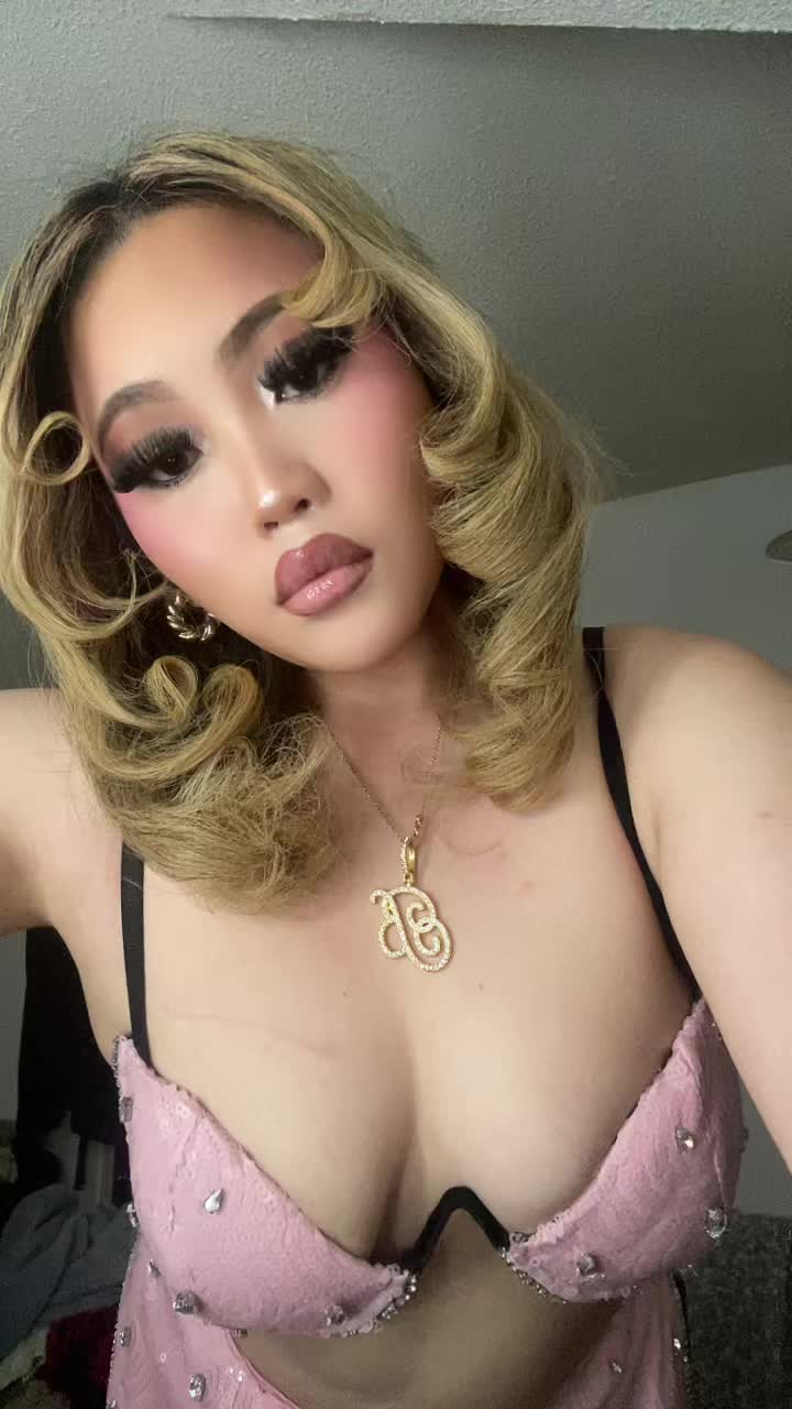 @bettyhlivang