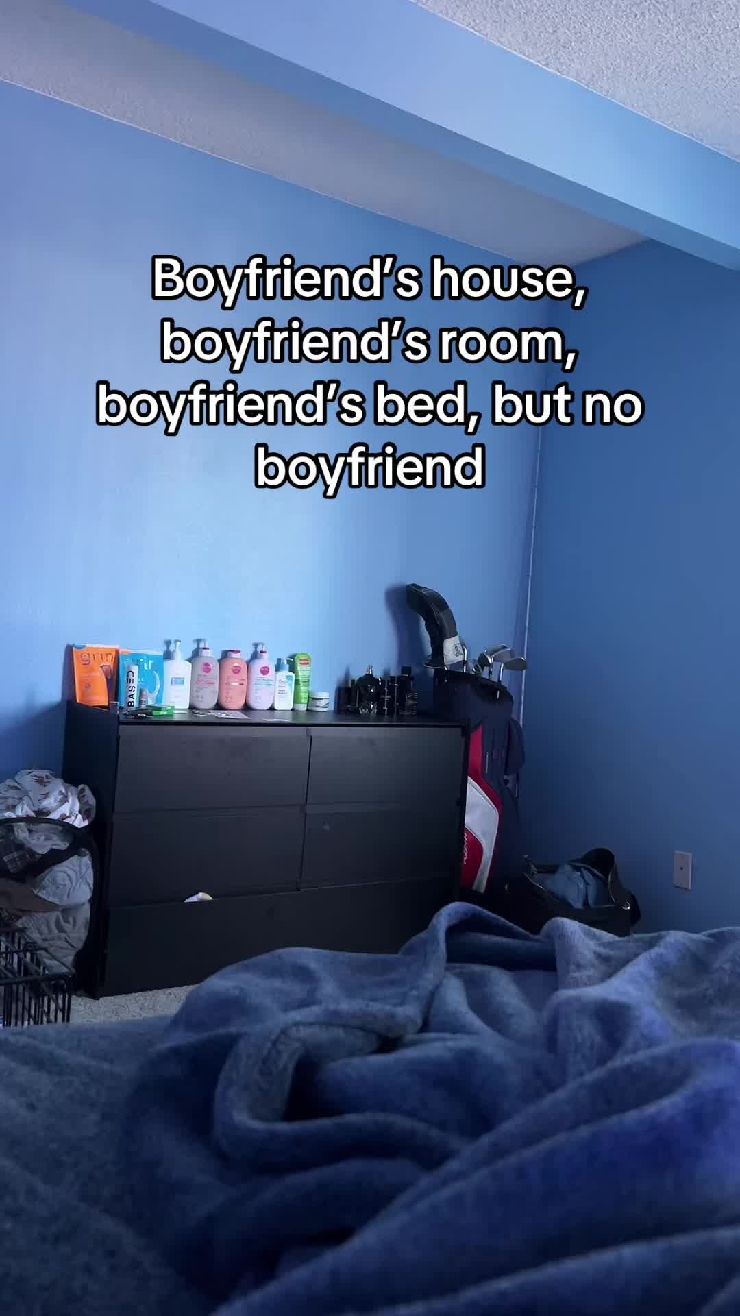 @NoElAnI eXpOsEd