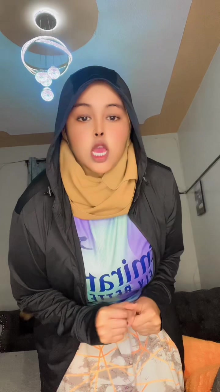 @Queen iftizam 🎀🥀