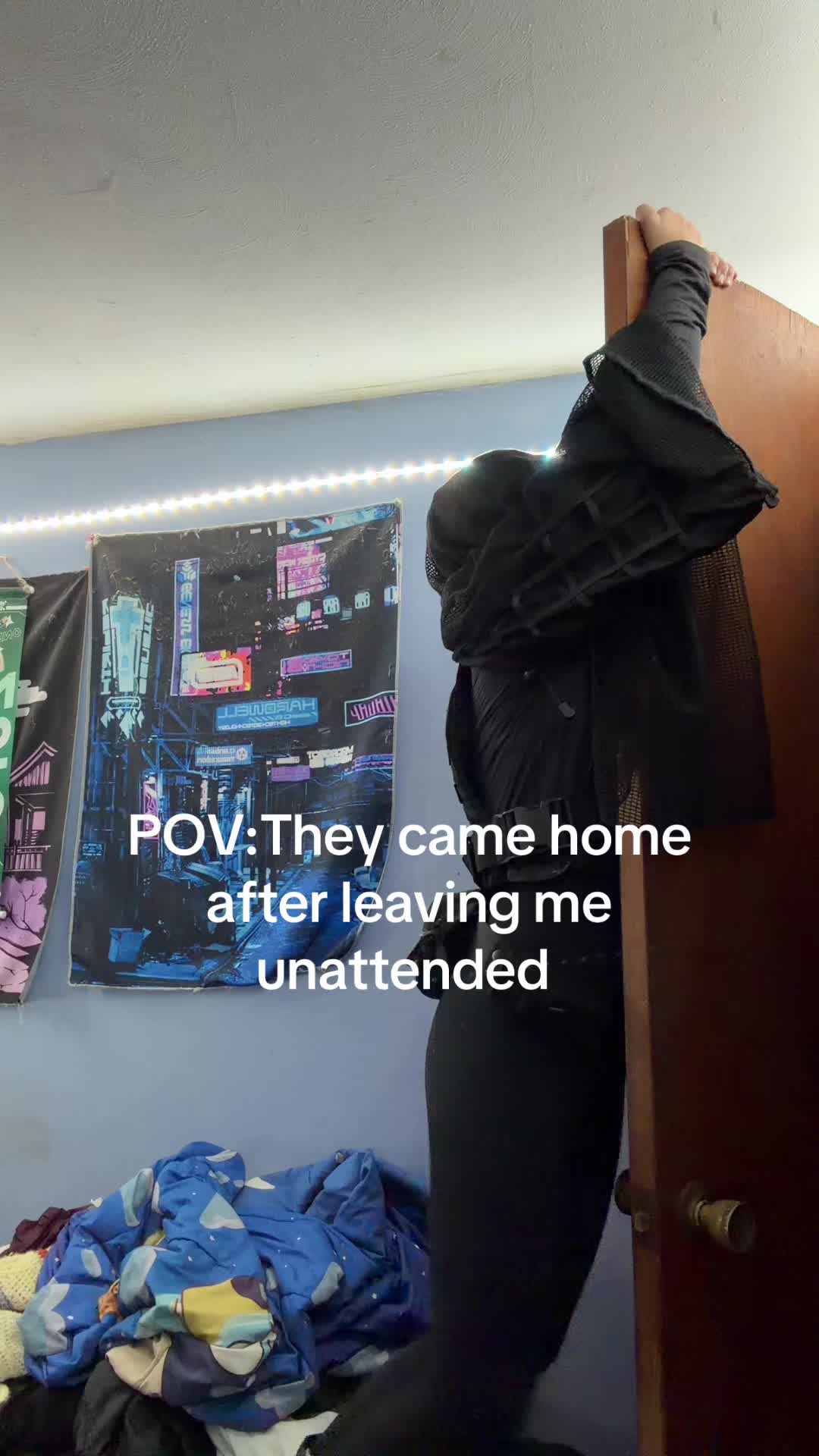 @theUnhingedpanda