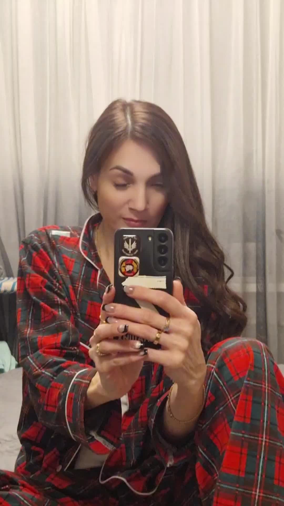 @Юленька