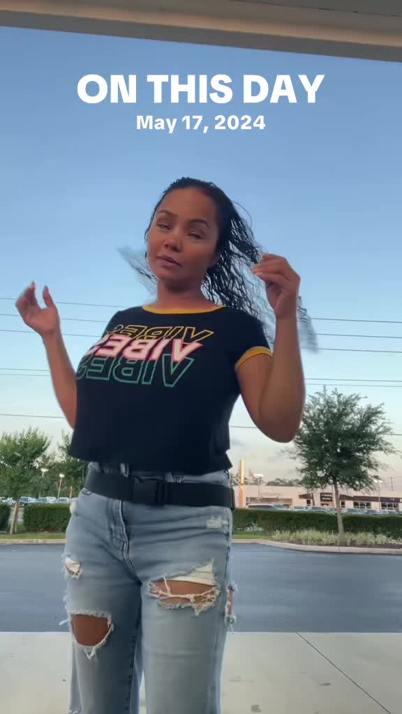 @QueenCandyKane