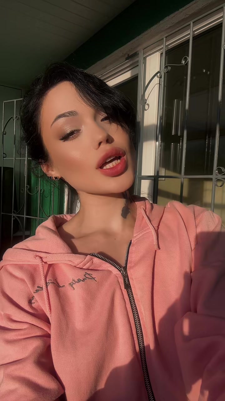 @👄Darina🫦