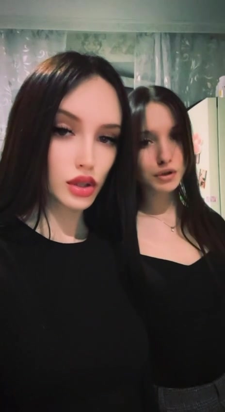 @Твоя бездна 💓