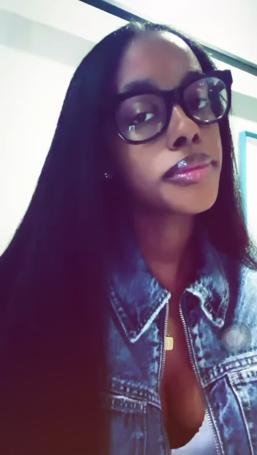 @justtay:)