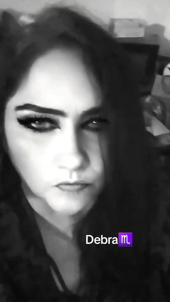 @🖤💚Debra #Villainsheroes 🖤🤍