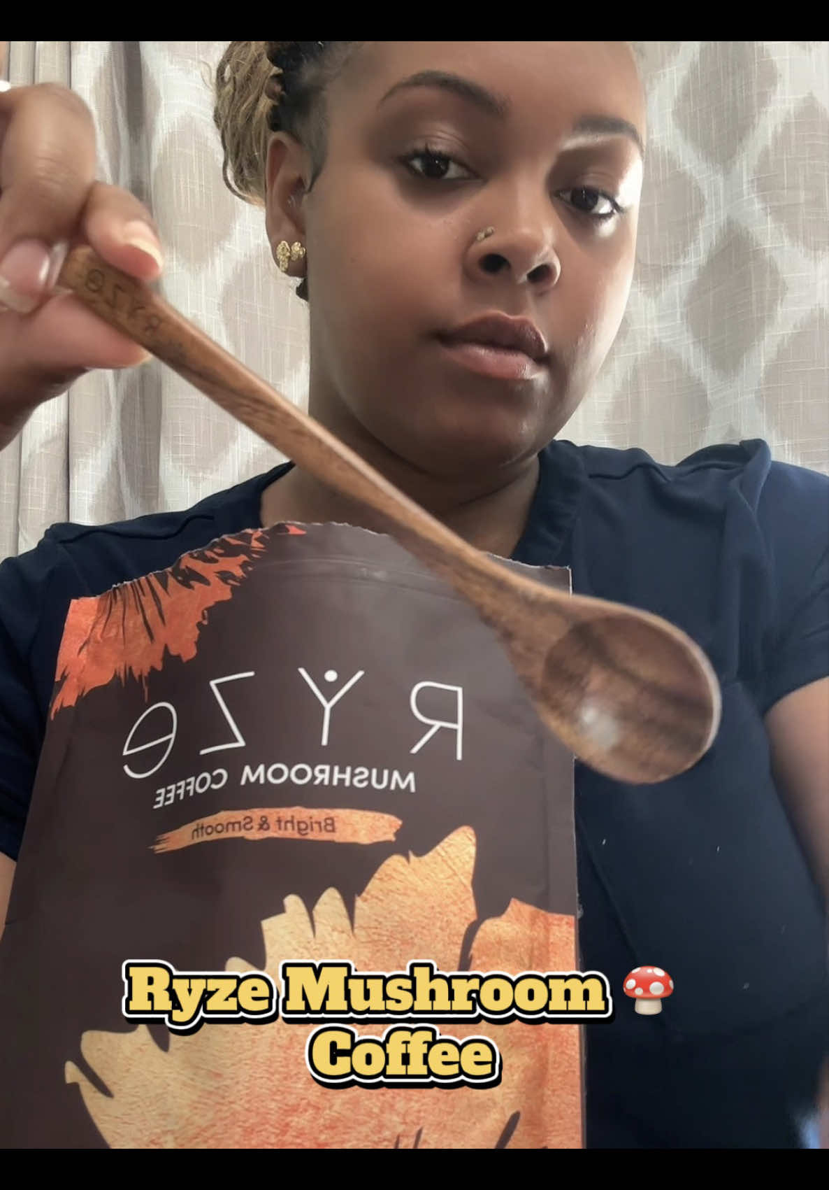 @QueenAlexus_k