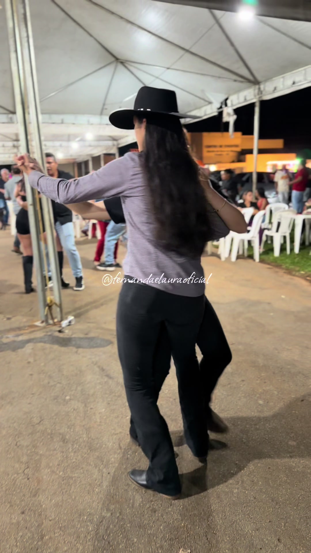 @Laura Machado Oficial