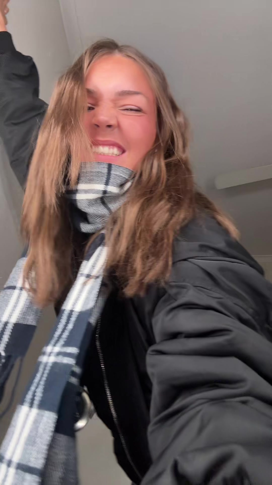 @🧟♀️