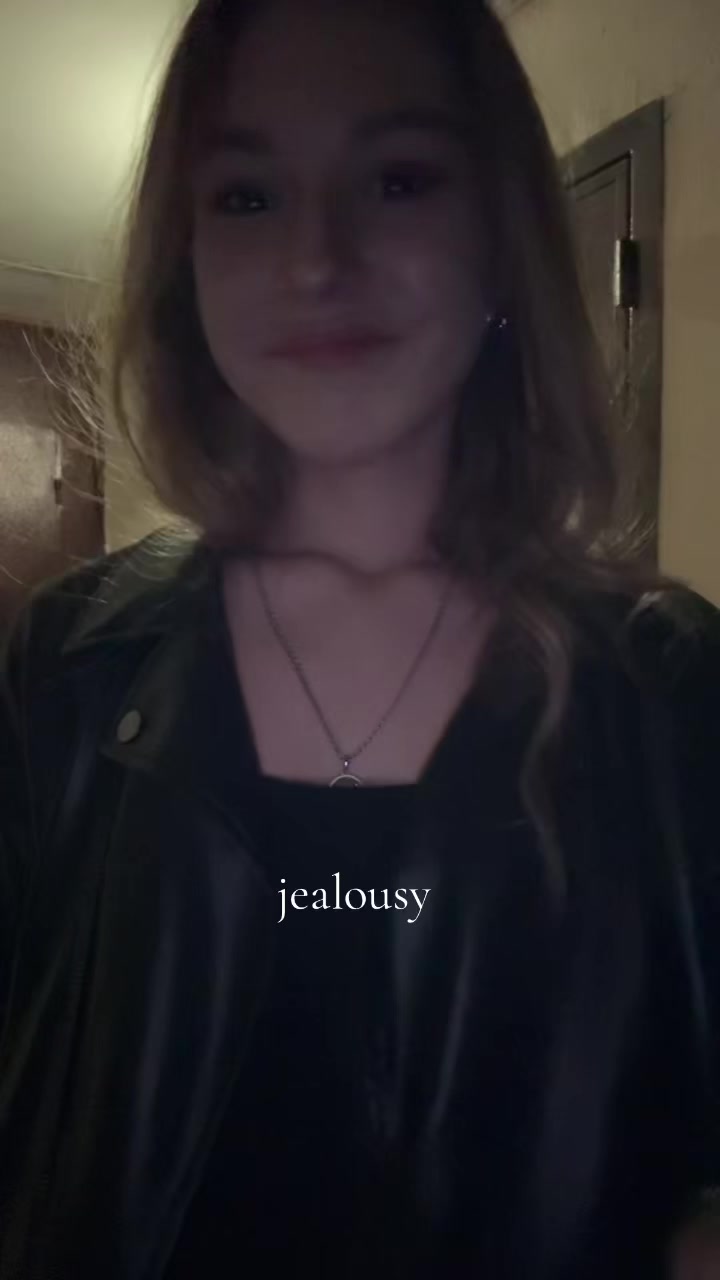@маля