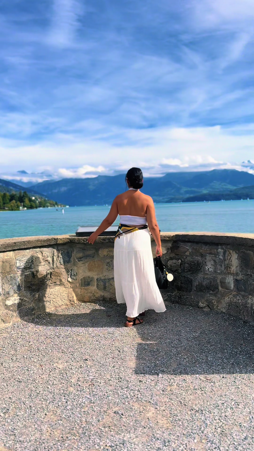 @farida🇨🇭