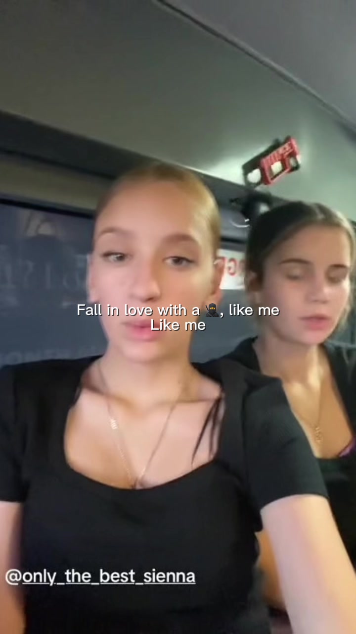 @𝑹𝒂𝒄𝒉𝒆𝒍𝒍𝒆♕