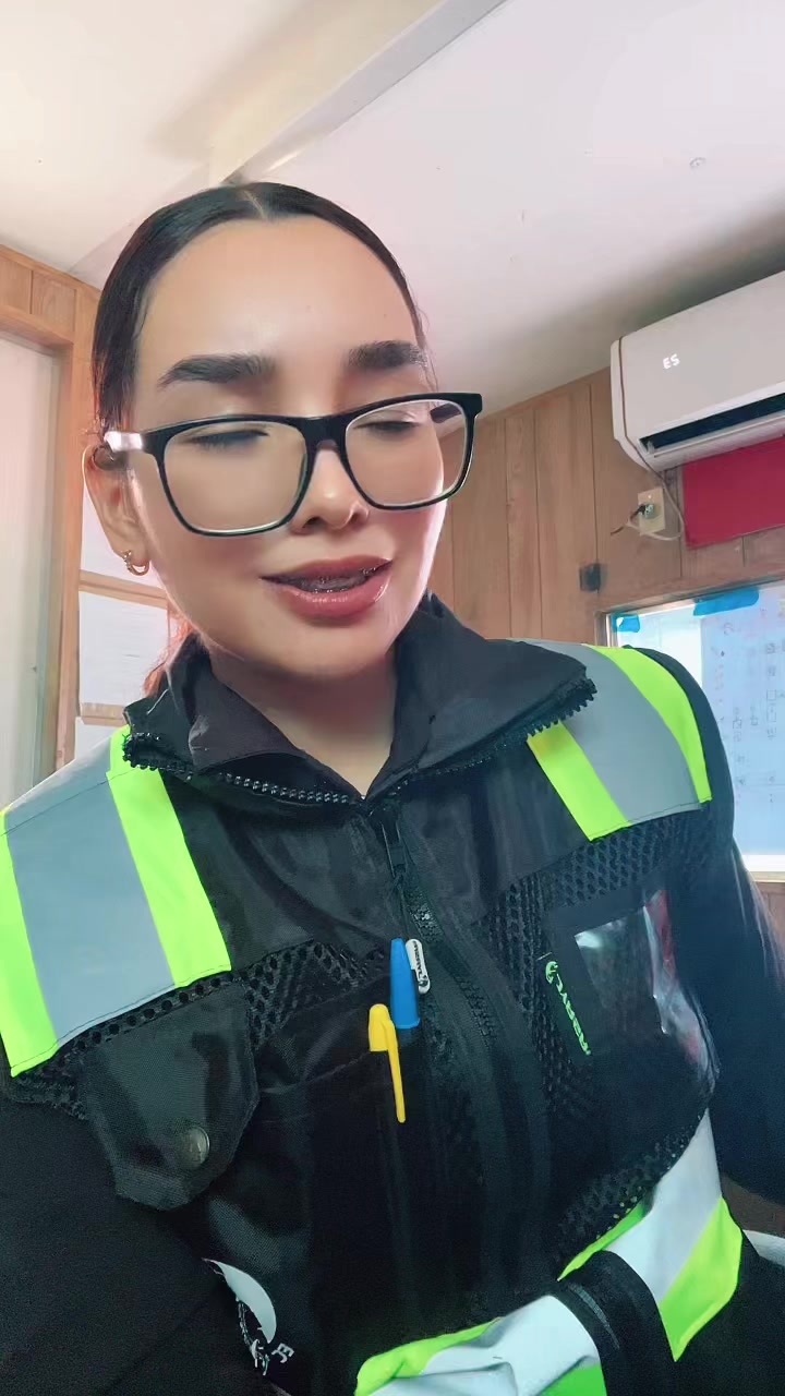 @D a n i i f i t⚡️👷🏻♀️