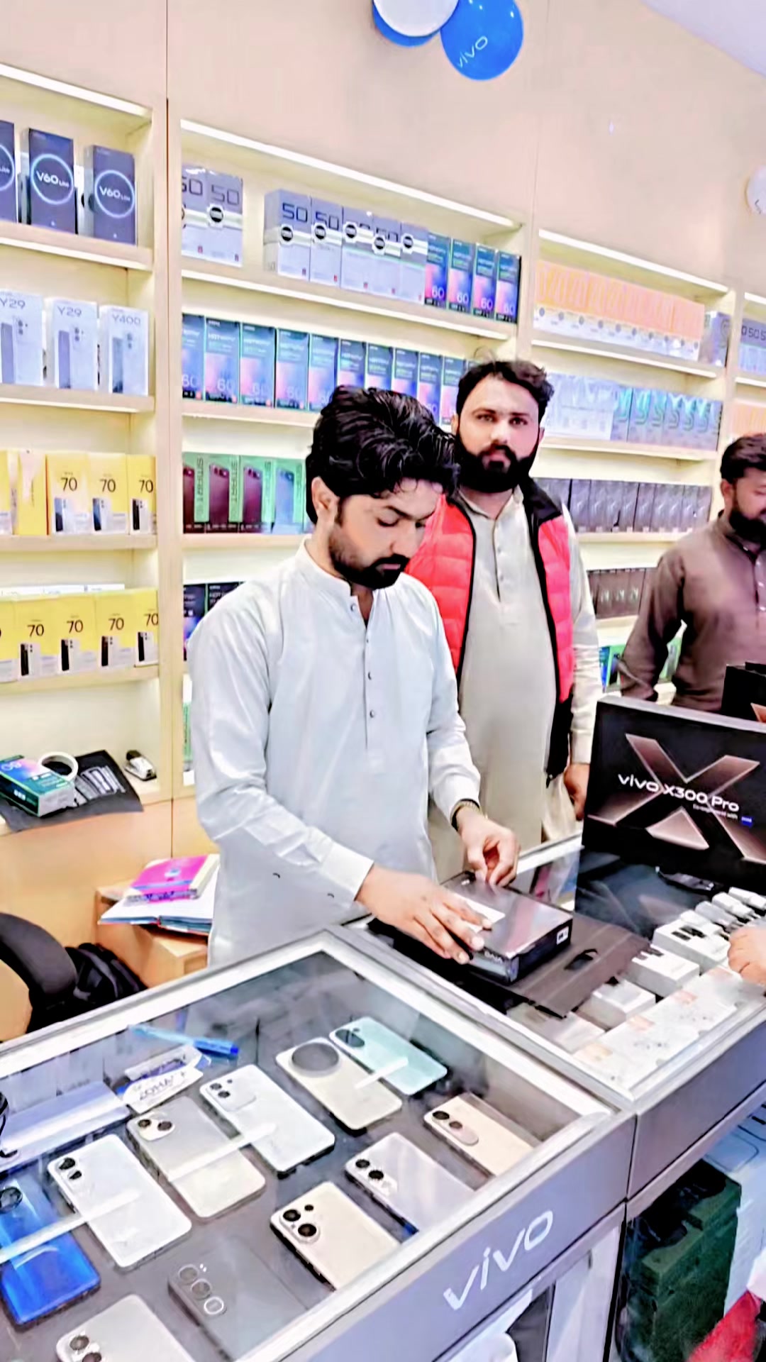 @@ZOHAIB Mobile Shop Jampur,❤️
