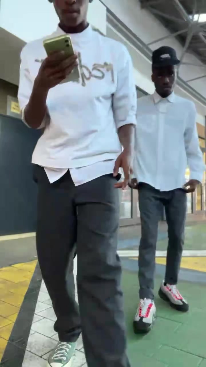 @Fefe Masigo🇿🇦