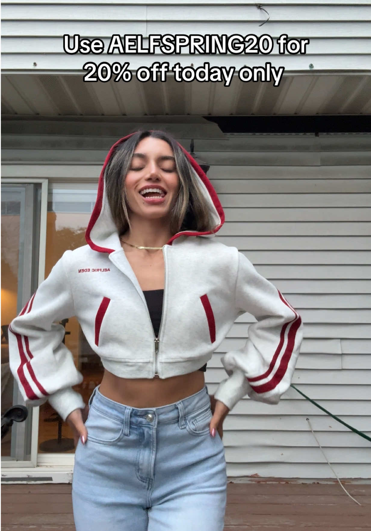 @Bella