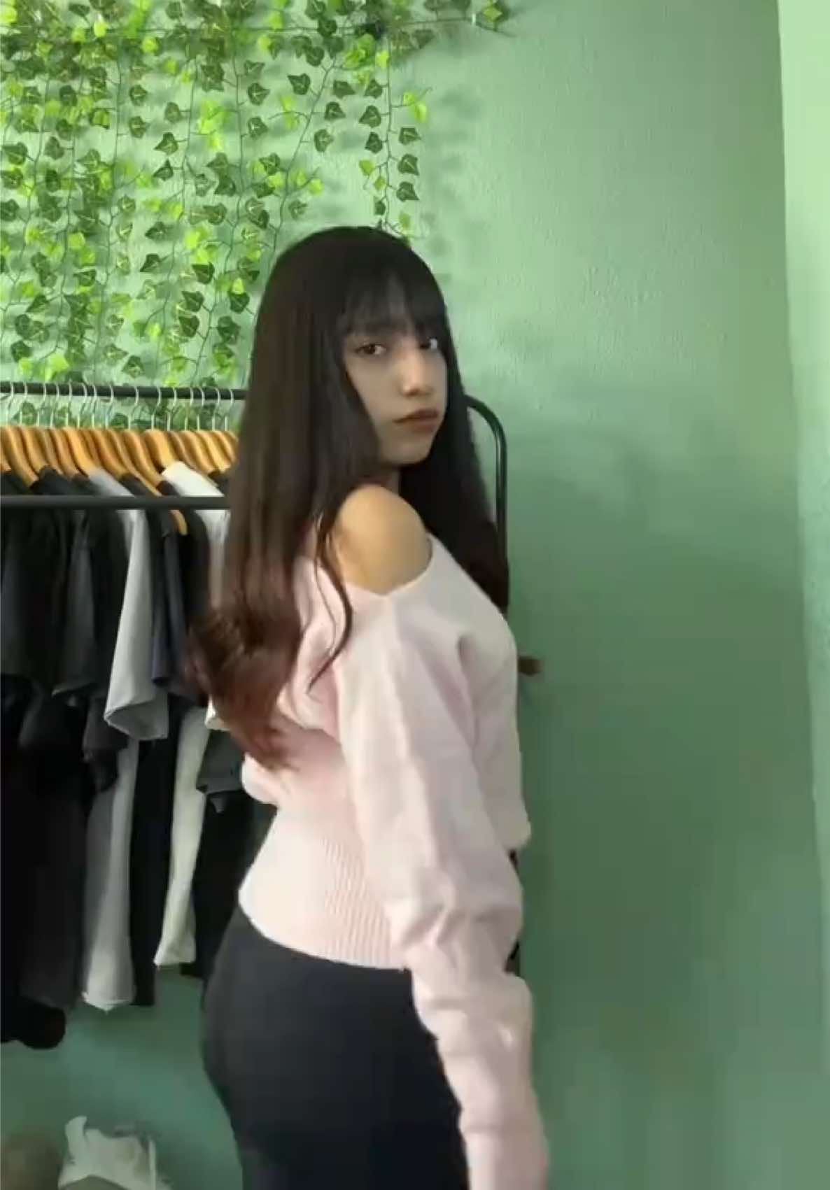 @𝓥𝓲