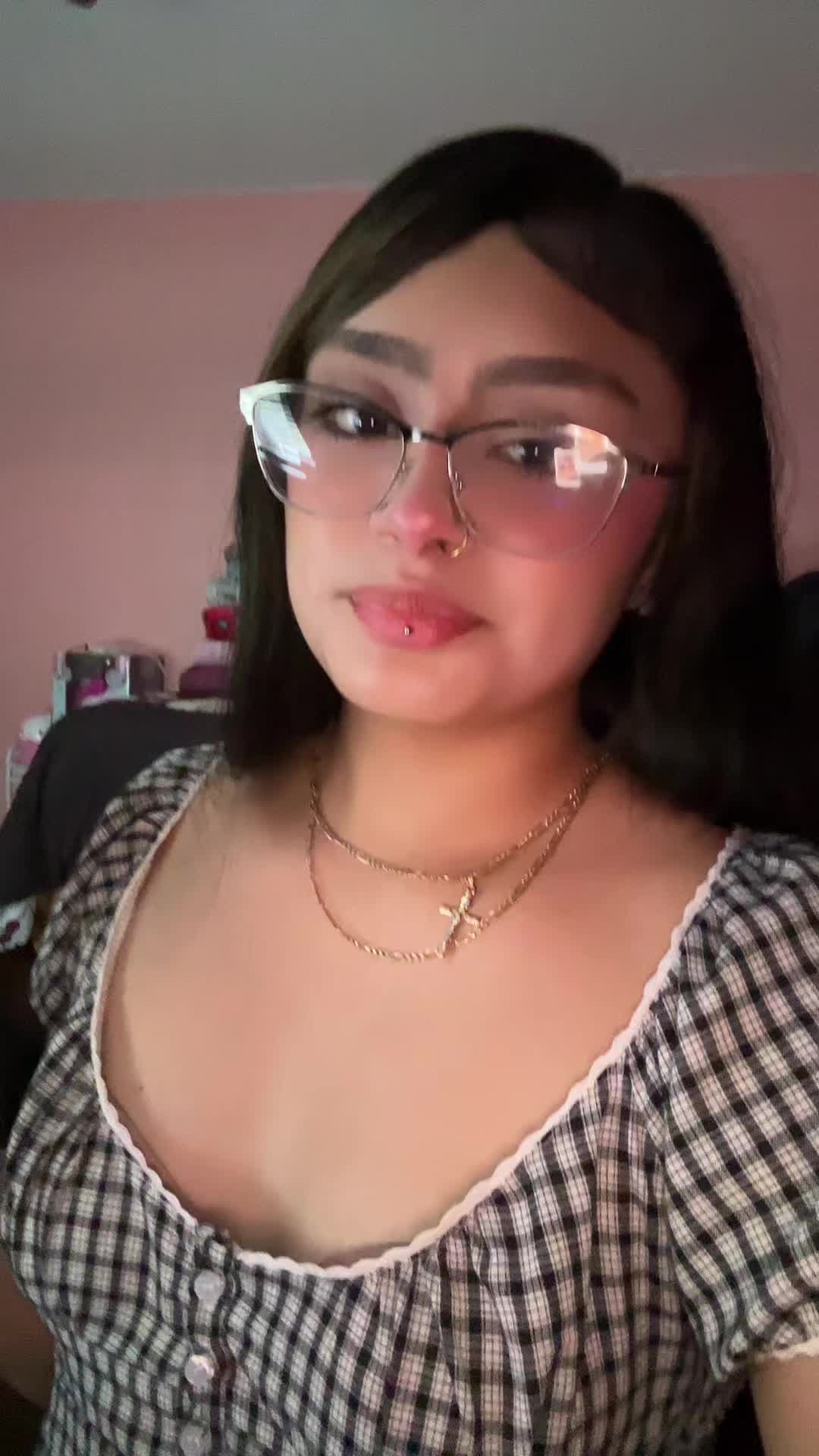 @lizgoingnuts