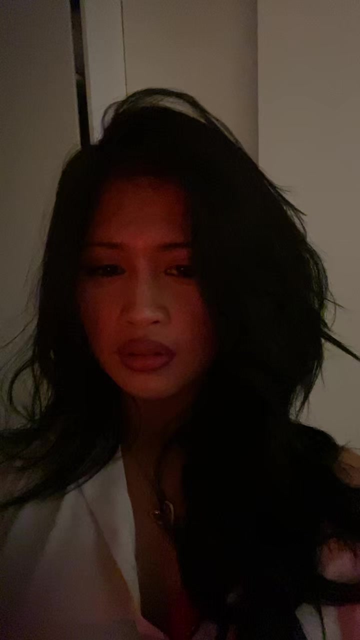 @🐰
