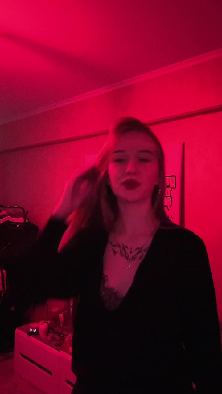 @julzz