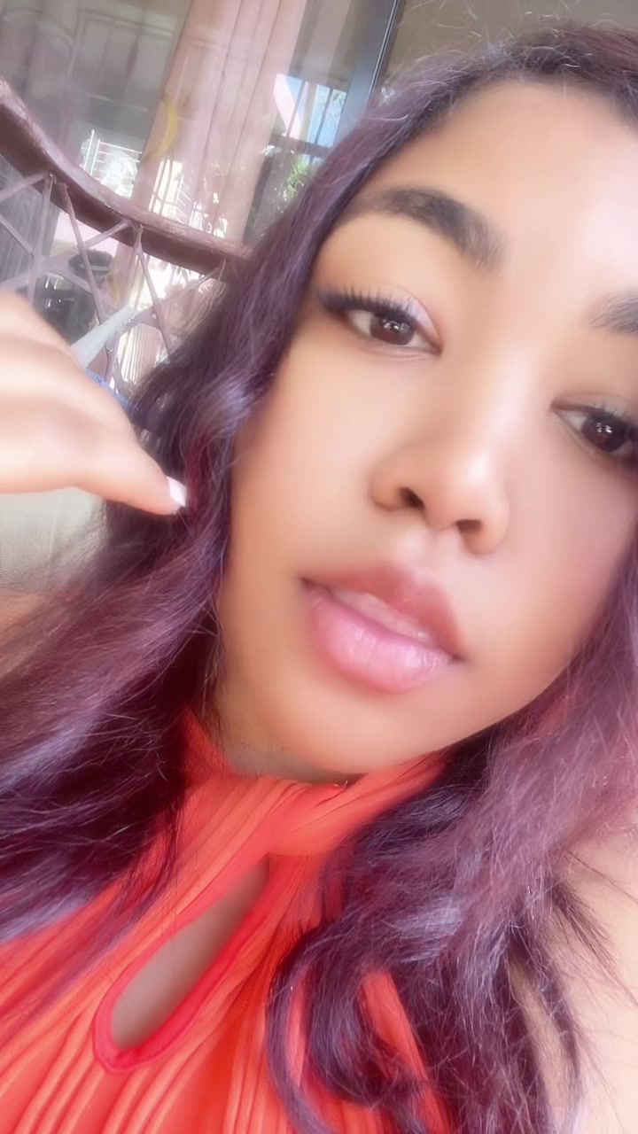 @Soy_Luz 💋🥺