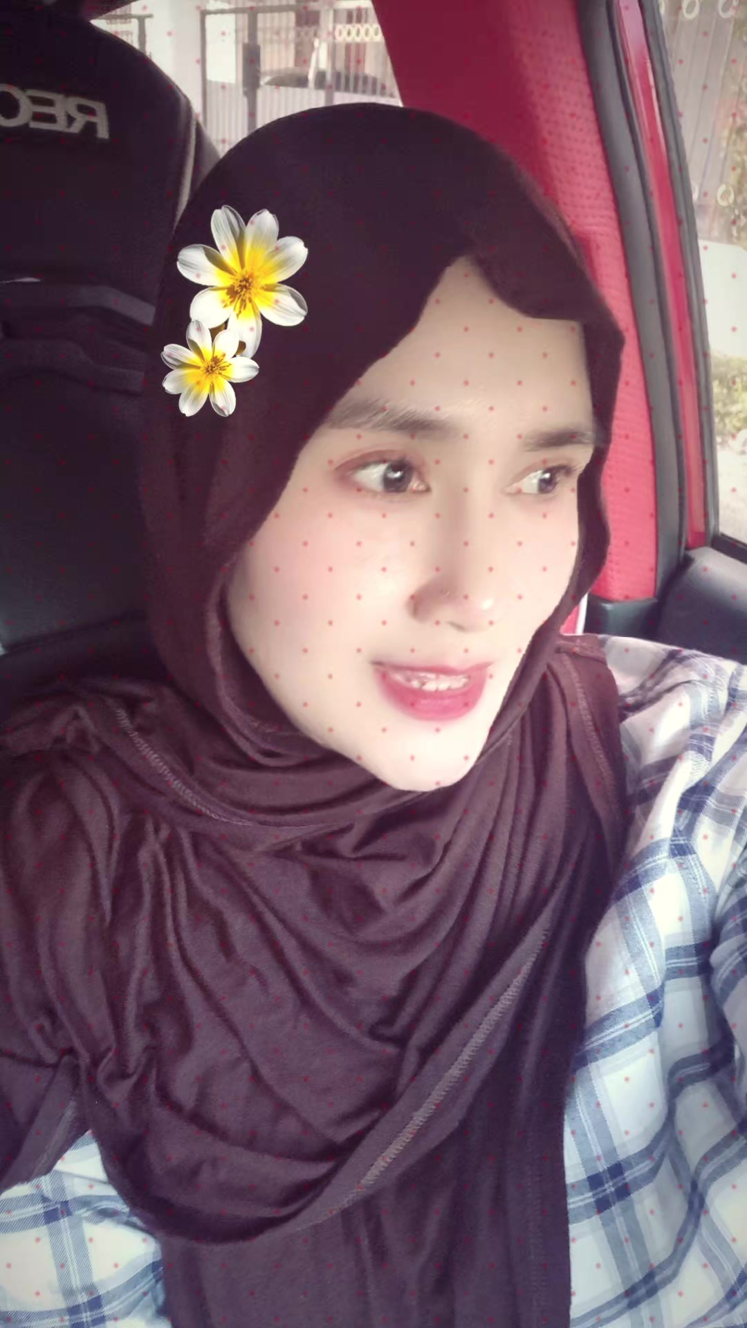 @Noni Eriska