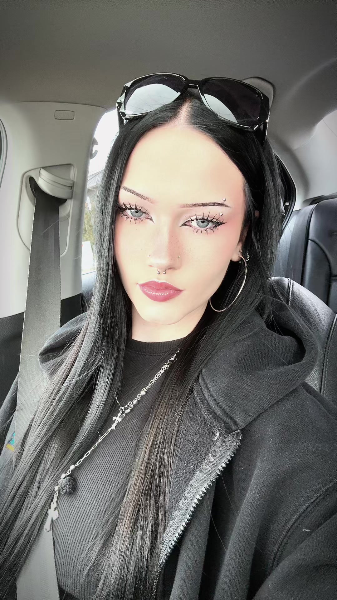 @em.🃏&dagger;