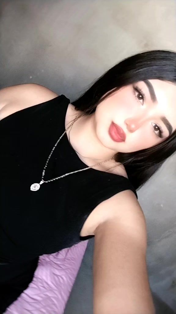 @Naomi Reyes🍒