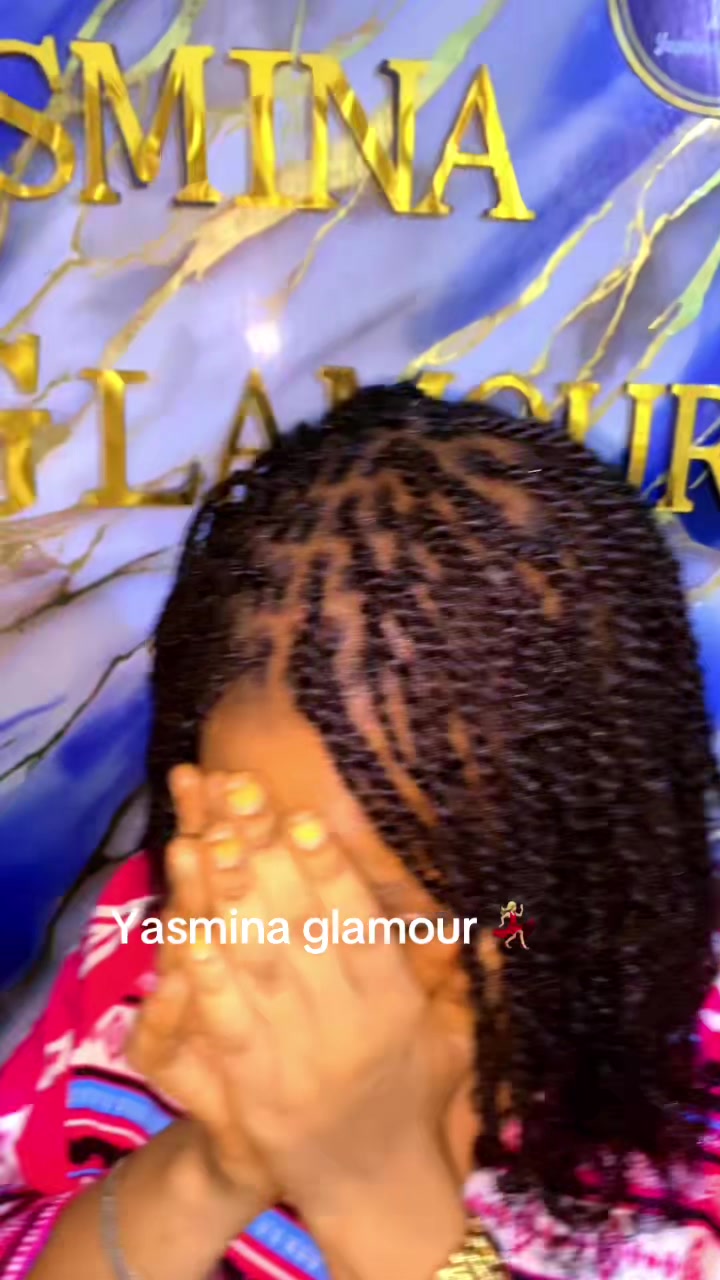 @Yasmina Glamour