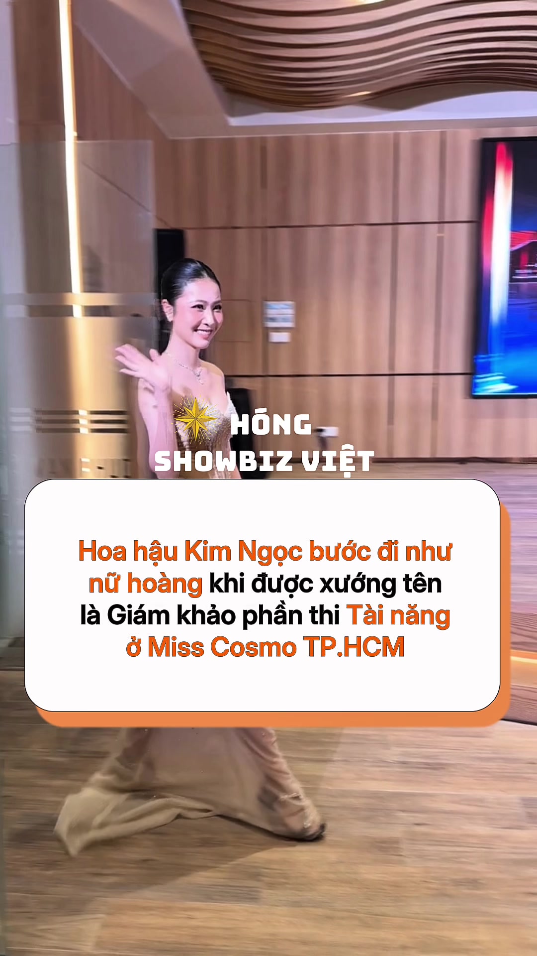 @H&oacute;ng Showbiz Việt