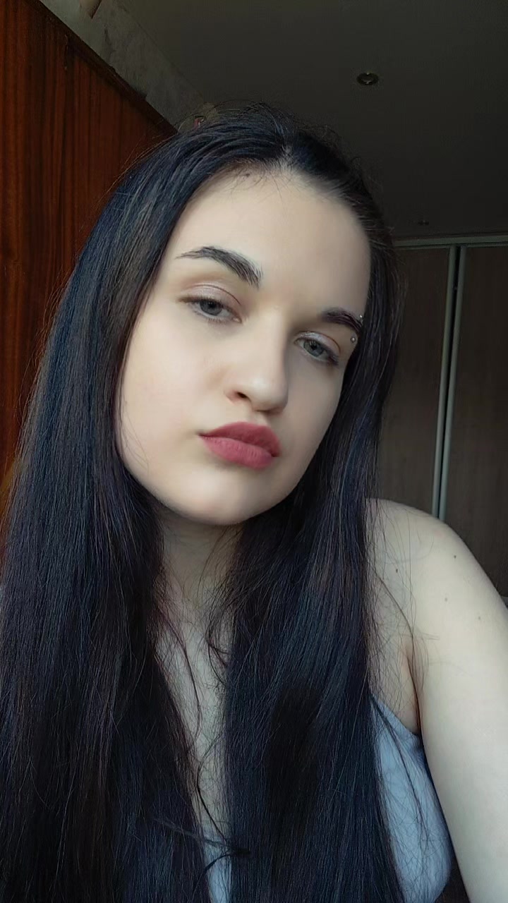 @ирка🧎&zwj;♀️