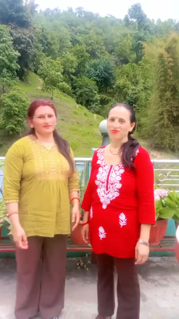 @Binitaa poudel😘💜