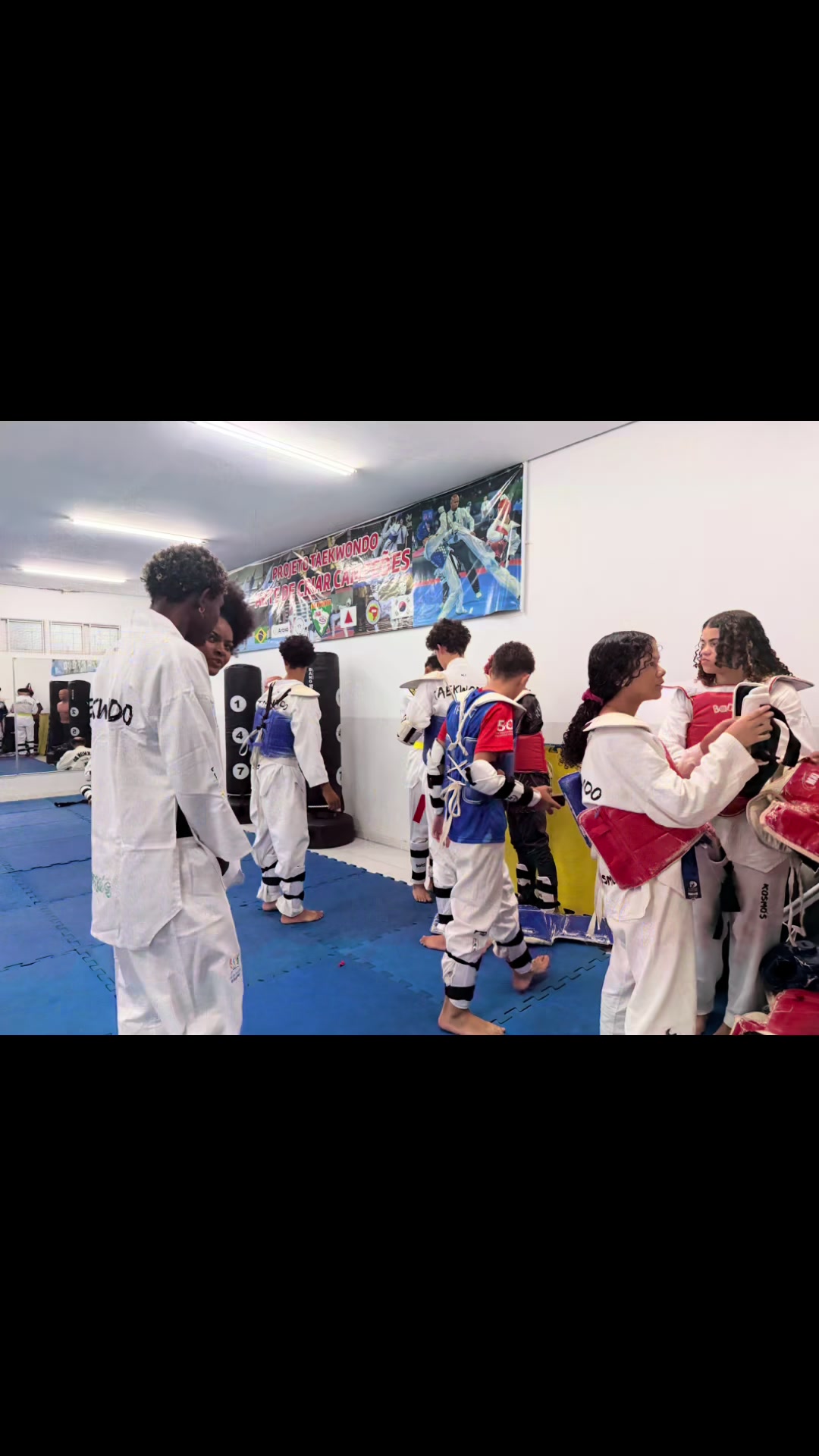 @ASSOCIAÇÃO KOSMO’S