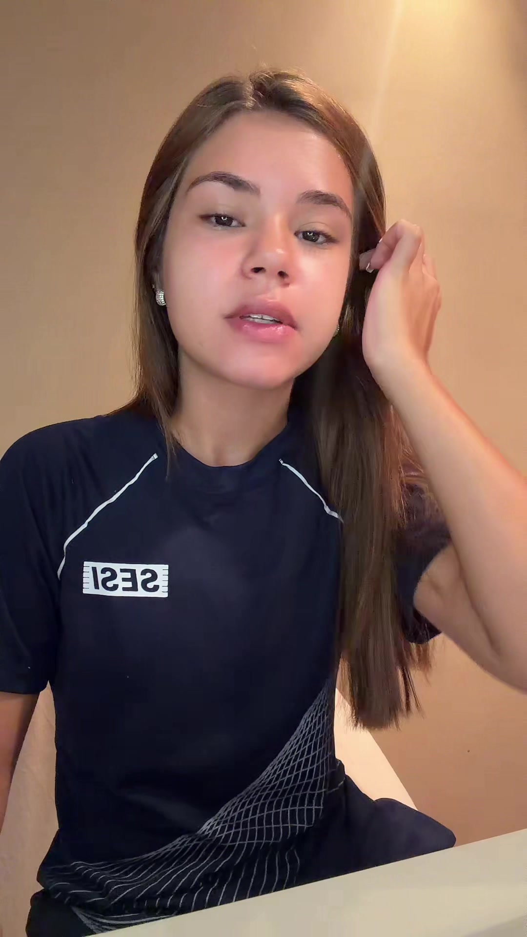 @jordanaleli