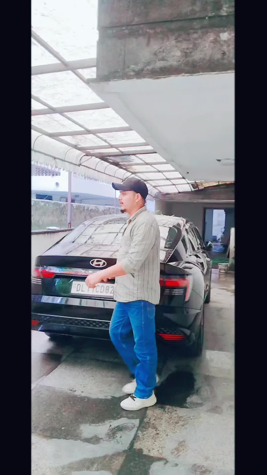 @Mr.kartik ji official