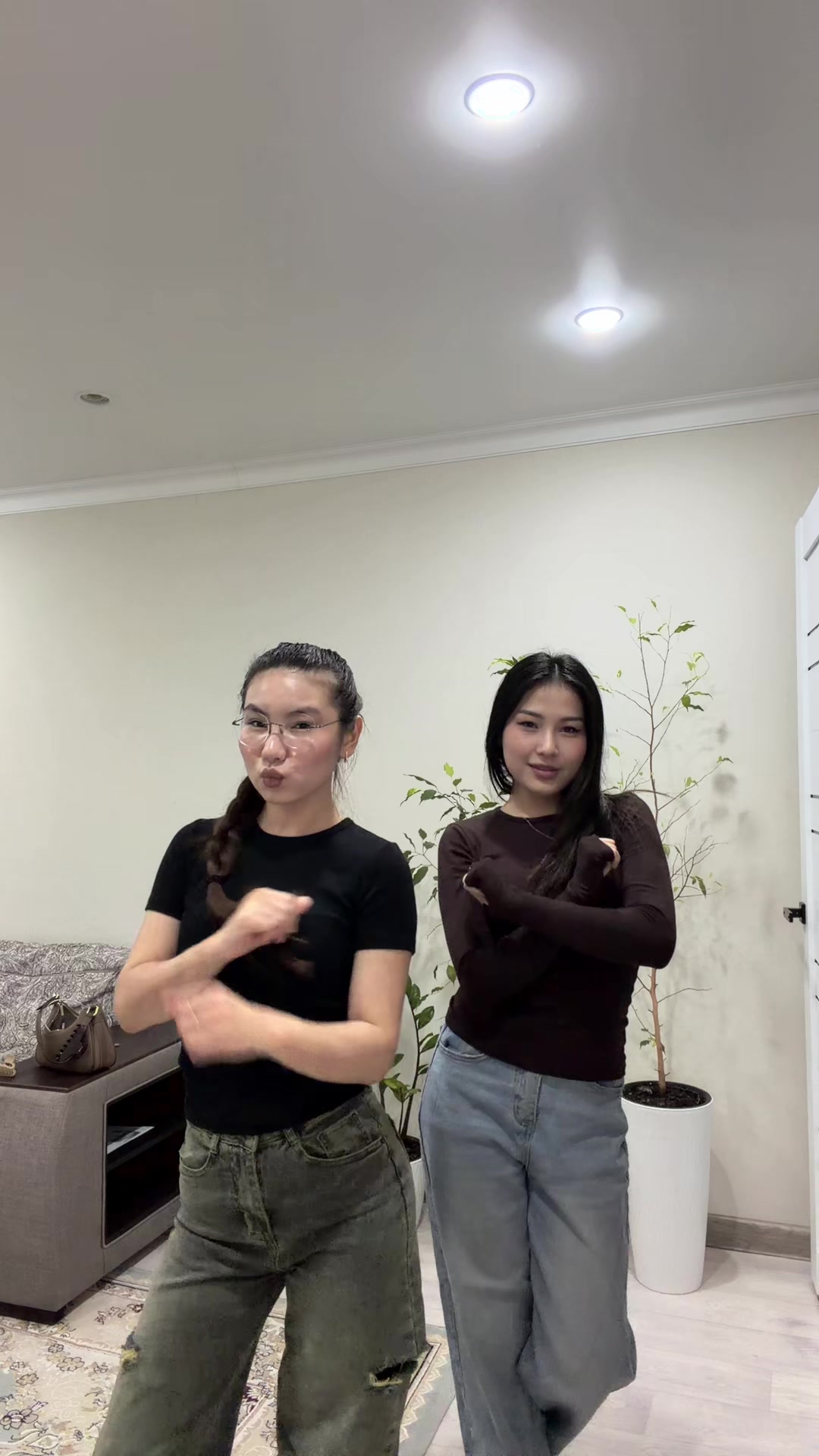 @indi