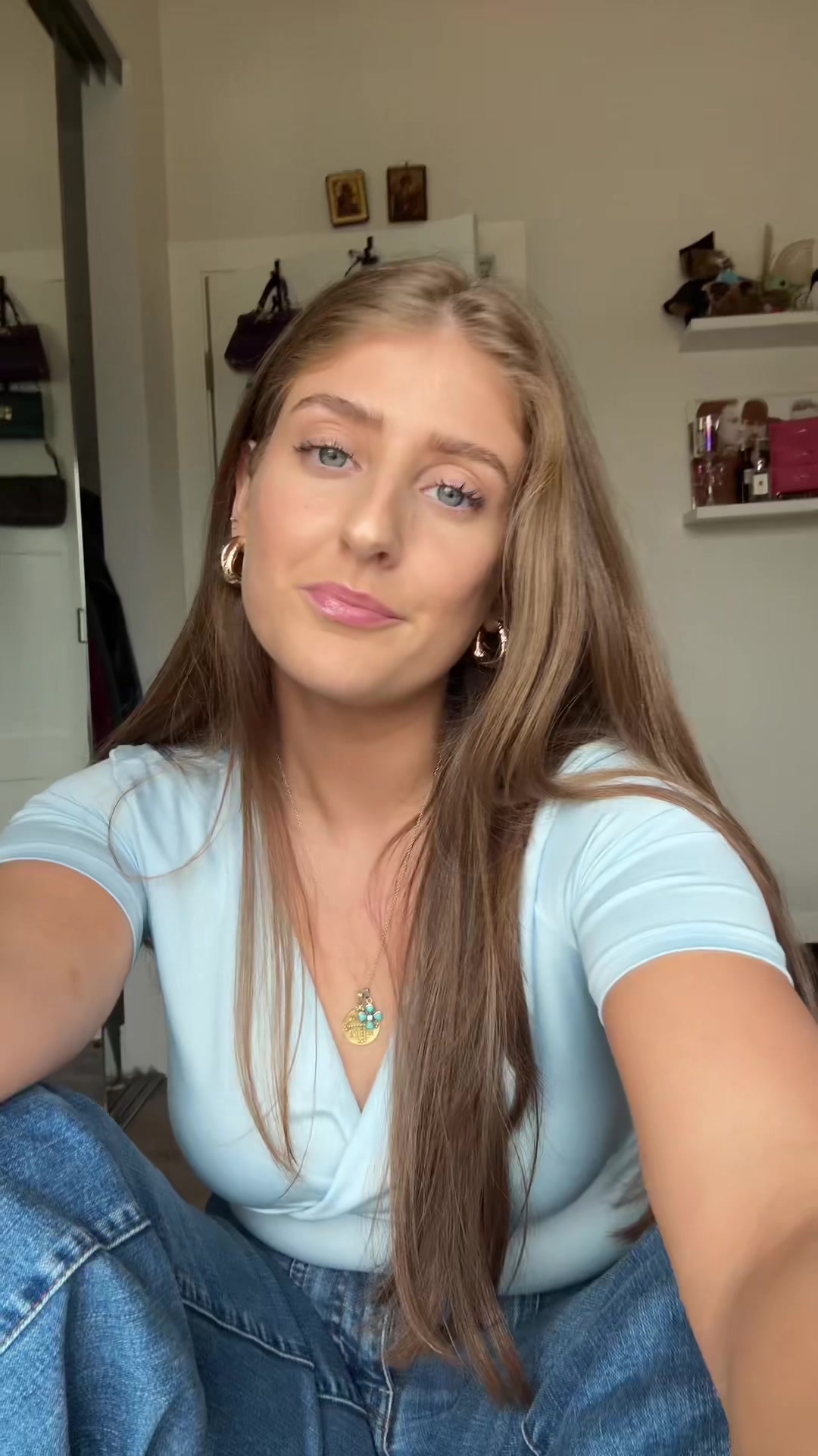 @kiki kitsinis 🌷