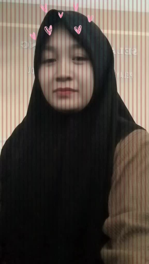 @lhyna