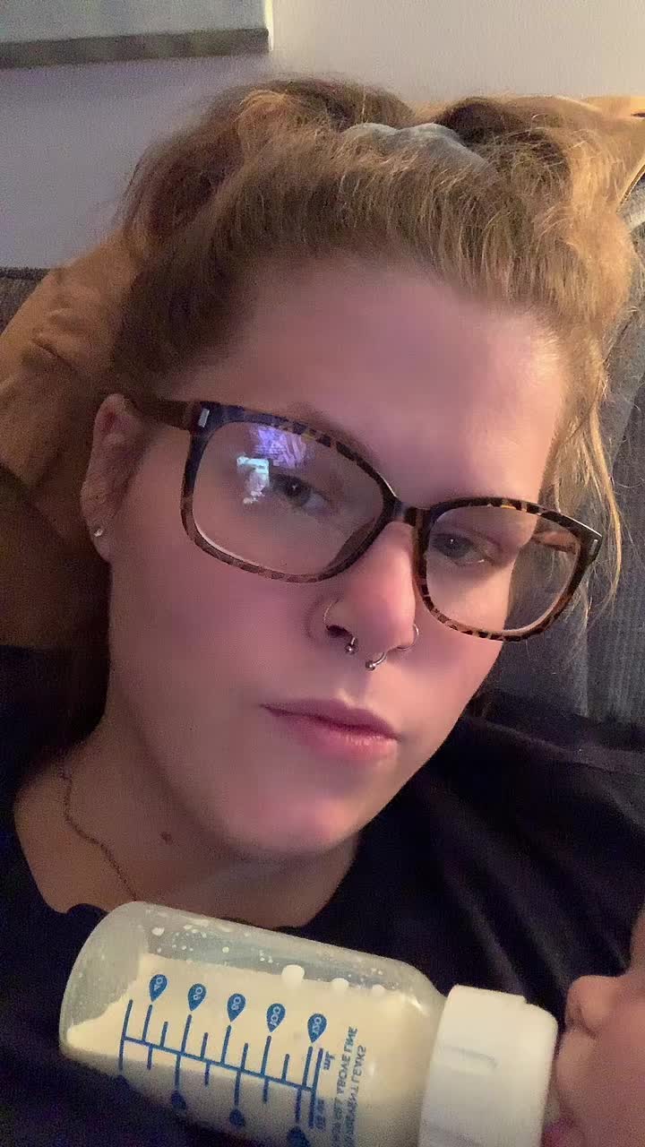 @ᗰᗩᗰᗩ ᗷ ღ🧸