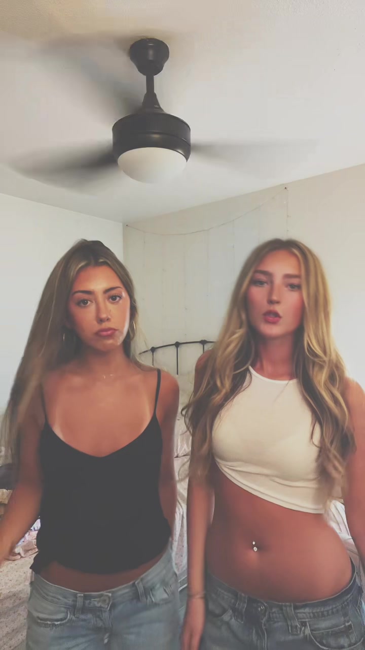 @ellaa