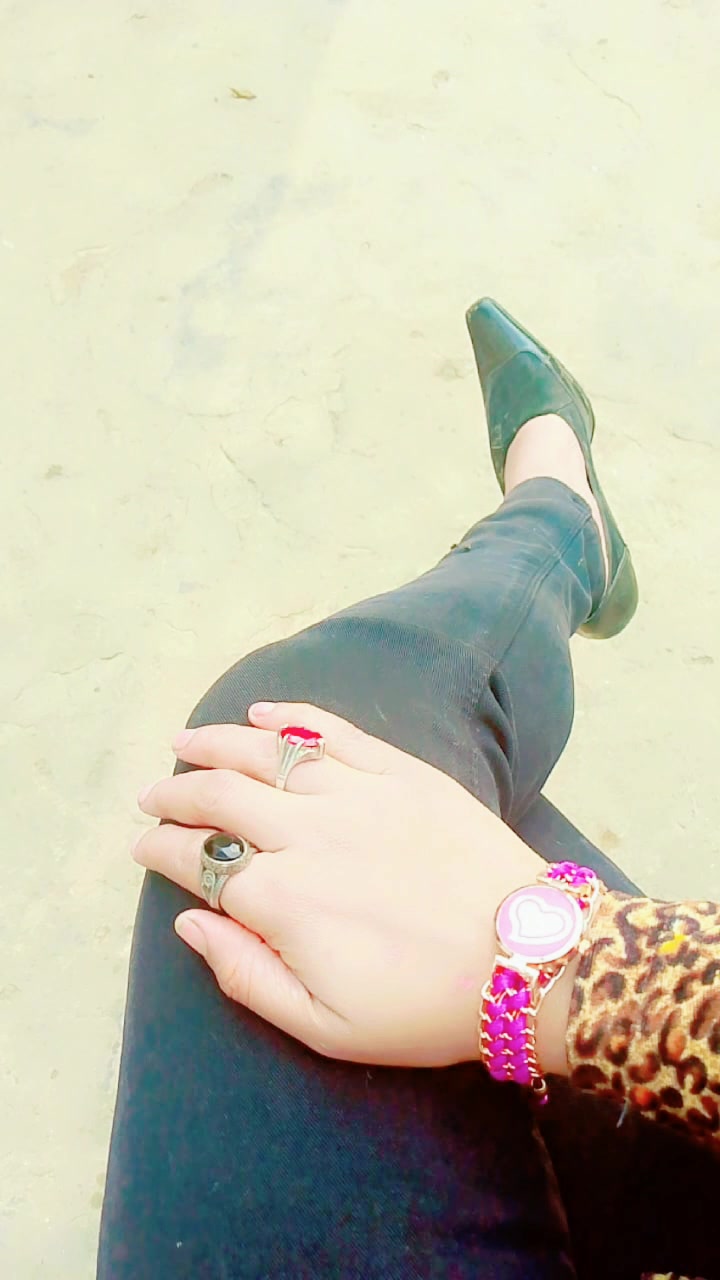 @Rabia shah