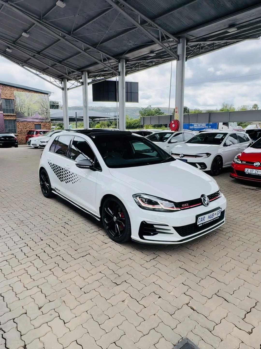 @thehubofcars