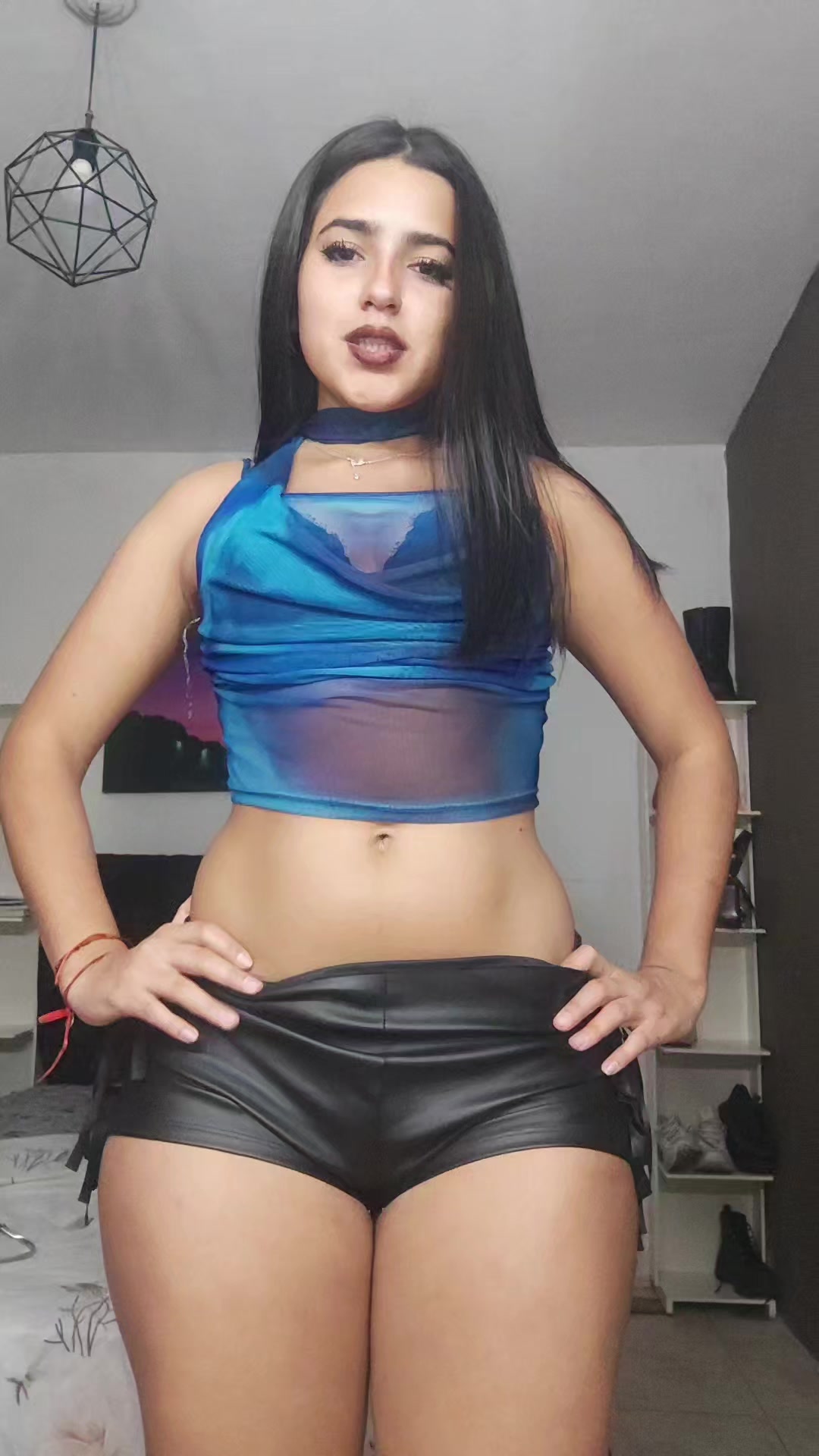@abrilcorreaww