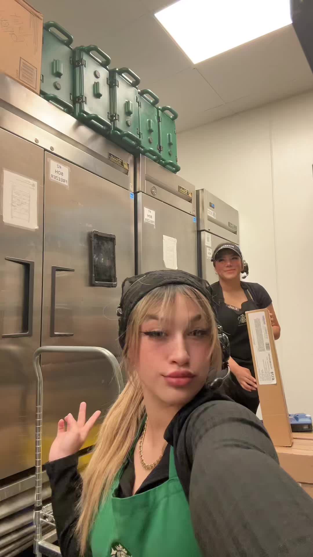 @izadevina