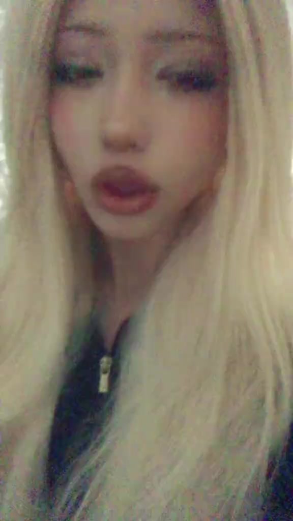 @Киткатя🍫