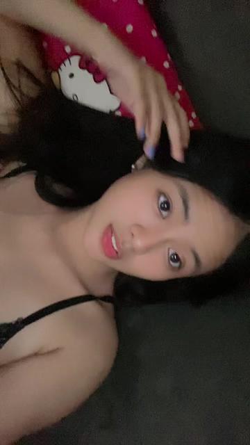 @Kirsten🥀