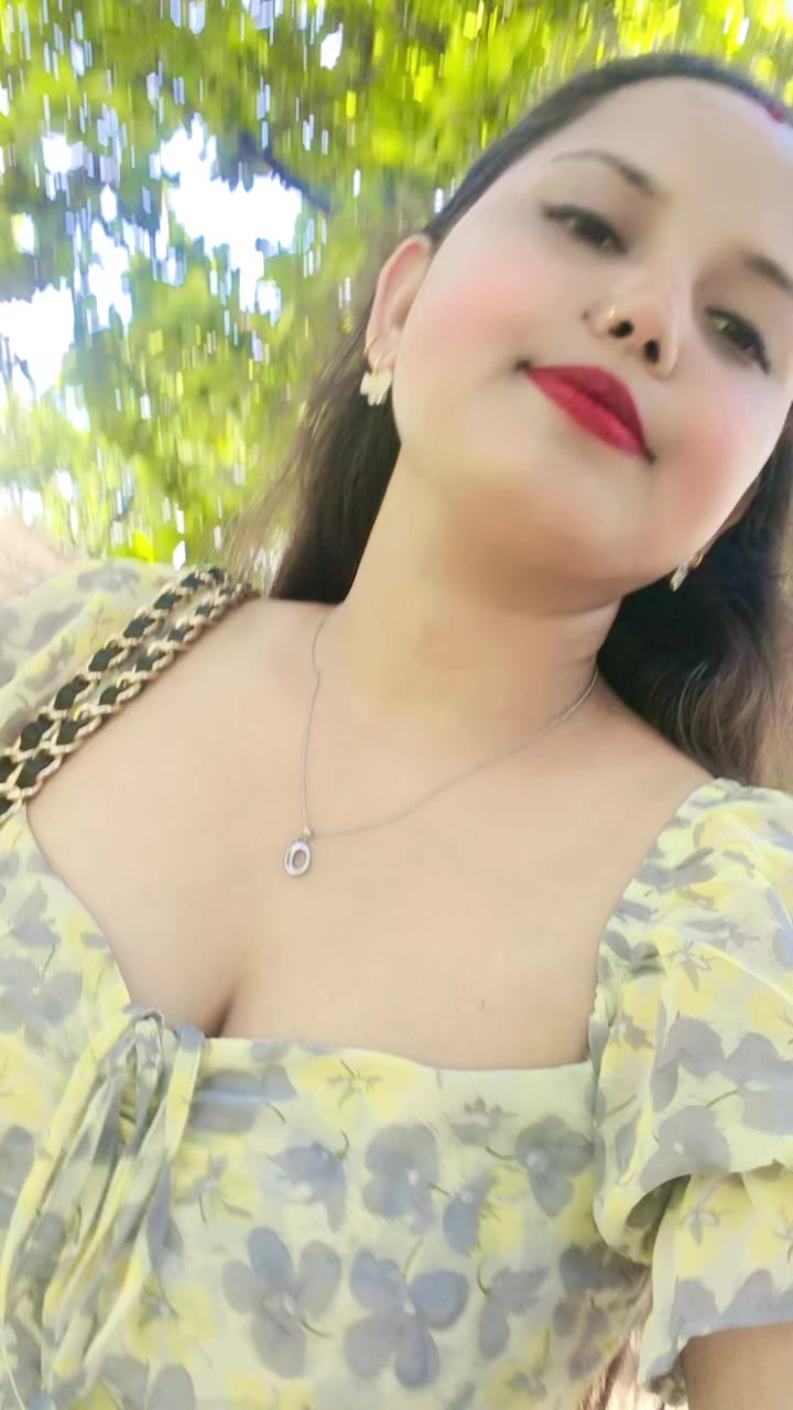 @NeeShu👸🥀